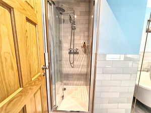 Photo 21- click for photo gallery